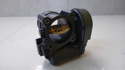 CORPO BORBOLETA DIREITO RANGE ROVER SPORT 3.6 V8 2008 A 2010