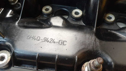 TAMPA VÁLVULA ESQUERDO RANGE ROVER SPORT 3.6 V8 2008 A 2010