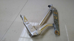 DOBRADIÇA PORTA MALA ESQUERDO FORD KA 2019