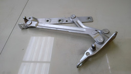 DOBRADIÇA PORTA MALA DIREITO FORD KA 2019