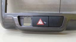 MOLDURA PAINEL CENTRAL CITROEN C3 2012