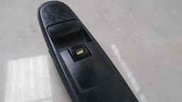 BOTÃO VIDRO ELÉTRICO D DIREITO CITROEN C4 PICASSO 2010 