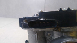 CORPO BORBOLETA MITSUBISHI ASX 2.0 2015