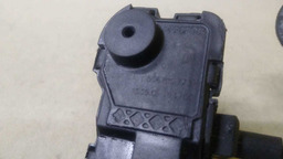 MOTOR TRAVA PORTINHOLA VW GOLF 2014 2015 2016