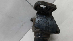 SUPORTE PEITO DE AÇO L. E  PASSAT VARIANT 2.0  2010 