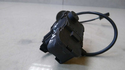 TRAVA PORTINHOLA VW JETTA 2.0 2012 TSI