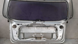 TAMPA TRASEIRA PASSAT VARIANT 2010  CINZA-CLARO