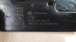 DEFLETOR PAINEL FRONTAL CONTRA L . D . PASSAT VARIANT 2010