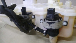 RESERVATÓRIO ÁGUA PARABRISA C/PARTIDA FRIA SANDERO 2016 2017