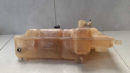RESERVATÓRIO ÁGUA RADIADOR IVECO DAILY 2012 COM DETALHE