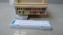 CAIXA FUSÍVEL TOYOTA COROLLA 2.0 2015 2016 2017