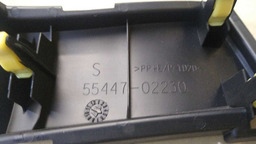 MOLDURA ESQUERDA PAINEL CENTRAL TOYOTA COROLLA 2015 A 2017