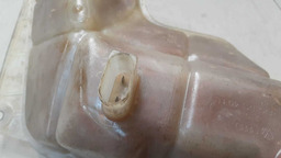 RESERVATÓRIO ÁGUA RADIADOR AUDI A4 2004 (2)