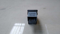 BOTÃO VIDRO ELÉTRICO DIANTEIRO DIREITO PASSAT VARIANT 2010