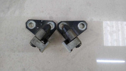 PAR DOBRADIÇAS SUPERIOR PORTA DIANTEIRAS VW PASSAT 2012