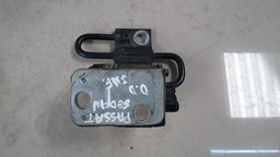 DOBRADIÇA INFERIOR PORTA DIANTEIRA DIREITA VW PASSAT 2012