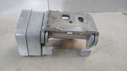 DOBRADIÇA SUPERIOR PORTA T . D . CITROEN AIRCROSS 2014