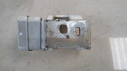 DOBRADIÇA SUPERIOR PORTA T . D . CITROEN AIRCROSS 2014