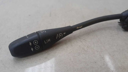 COMANDO PILOTO AUTOMÁTICO MERCEDES B180 2010