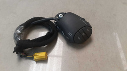 COMANDO SOM VOLANTE RENAULT DUSTER 2012 A 2014 (6)