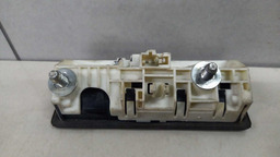 MAÇANETA ELÉTRICA TRASEIRA AUDI Q3 2009 2010 2011 2012 PRETO