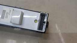 BOTÃO VÍDRO ELÉTRICO T. D. HYUNDAI GRAND SANTA FÉ 2014 2015