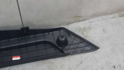 SUPORTE BAGAGITO LADO ESQUERDO HYUNDAI I30 2.0 2011 PRETO