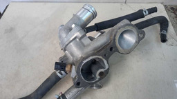 CARCAÇA VÁLVULA TERMOSTÁTICA MITSUBISHI OUTLANDER 2.0 2015