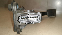 PEDAL ACELERADOR ELETRÔNICO MITSUBISHI OUTLANDER 2015