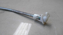 HASTE VARETA CAPÔ MITSUBISHI OUTLANDER 2015