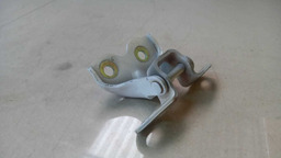 DOBRADIÇA INFERIOR DIANTEIRA DIREITO HYUNDAI HB20 2020 2021