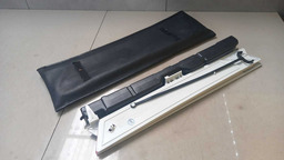 TRIÂNGULO SINALIZAÇÃO JEEP CHEROKEE 3.7 V6 2010