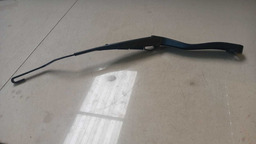 BRAÇO LIMPADOR PARABRISA JEEP CHEROKEE 3.7 V6 2010 ESQUERDO