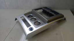 MOLDURA CENTRAL CAPA PAINEL JEEP CHEROKEE 3.7 V6 2010