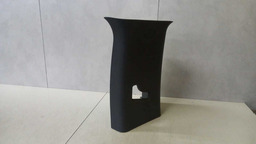 MOLDURA COLUNA CENTRAL CINTO DIREITO JEEP CHEROKEE 3.7 2010