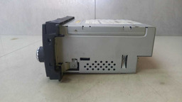 RÁDIO CD PLAYER JEEP CHEROKEE 3.7 V6 2010 05064950AC 