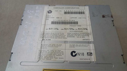 RÁDIO CD PLAYER JEEP CHEROKEE 3.7 V6 2010 05064950AC 