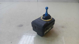 REGULADOR FAROL JEEP CHEROKEE 3.7 V6 2010