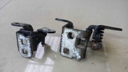 DOBRADIÇAS PORTA DIANTEIRA DIREITO JEEP CHEROKEE 3.7 V6 2010