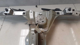 PAINEL FRONTAL SUPERIOR TOYOTA HILUX 2017