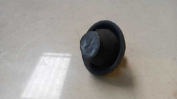 BUCHA CALÇO MOTOR DIANTEIRO L ESQUERDO PEUGEOT 207 1.4 2012