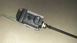 TRAVA PORTINHOLA BMW X6 XDRIVE 2010