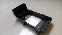 TAMPA CAIXA FUSIVEL HYUNDAI AZERA 2009 2010 2011 2012
