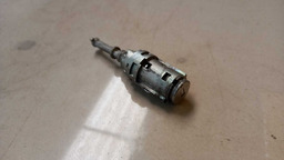 MIOLO CHAVE PORTA DIANTEIRA LADO ESQUERDO CITROEN C3 2008