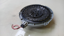 Alto Falante Porta Traseira Direito Peugeot 2008 2017 2018 Preto