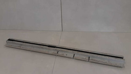 TRILHO AMARRAÇÃO PORTA MALAS LADO DIREITO BMW X3 2014