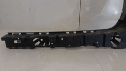 GUIA PARACHOQUE TRASEIRO DIREITO BMW X3 2014