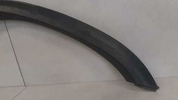 MOLDURA RODA TRASEIRA ESQUERDA TOYOTA HILUX SW4 2016 A 2018