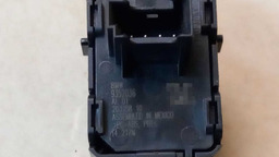 BOTÃO TRAVA PORTA DIANTEIRA LADO DIREITO BMW X3 2.0 4X4 2014