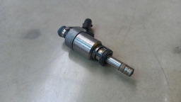 BICO INJETOR VW PASSAT TSI 2.0 2013 (2)